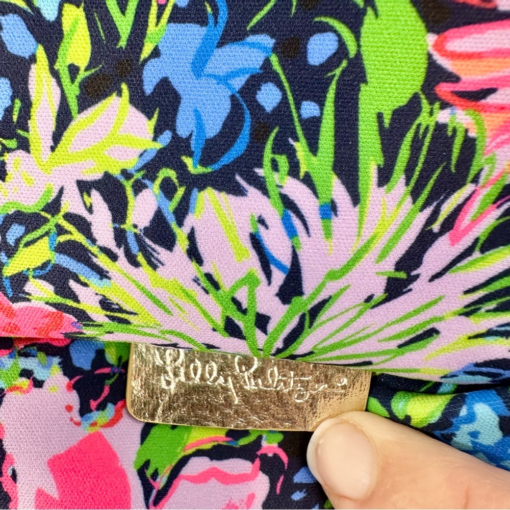 Lilly Pulitzer Wine Bag, Festive Fantasy, Hostess Gift - Picture 8 of 12